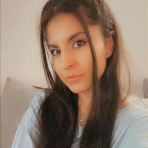 Meet your Posher, Leorrie